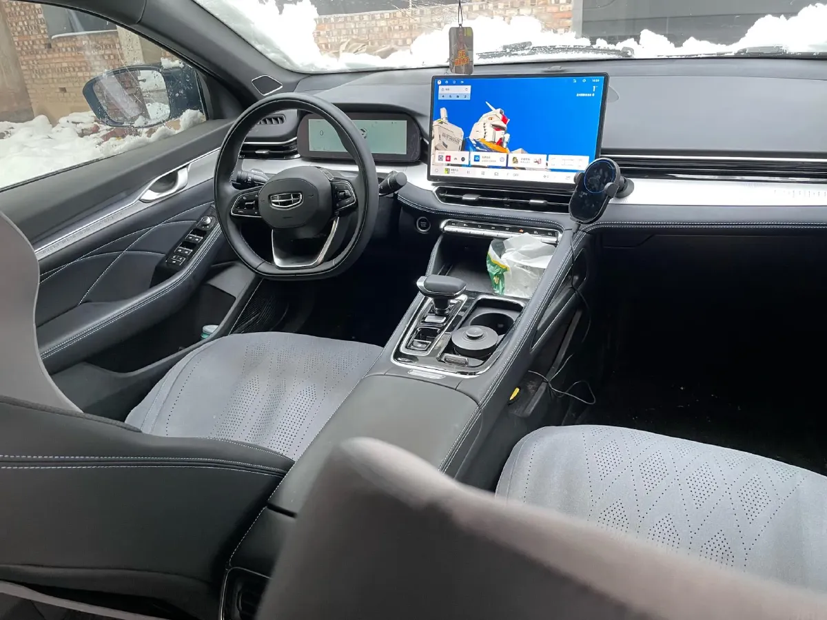 2025 Geely Preface 1.5T 181HP L4 7DCT,autocango,china used car exporter,china ev exporter,chinese used car exporter,chinese used ev exporter