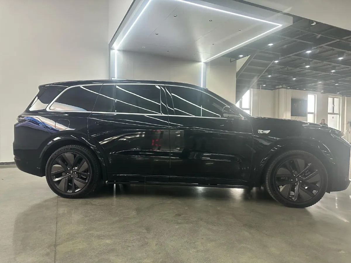 2024 Li L9 Range Extended 154HP REEV 52.3KWH,autocango,china used car exporter,china ev exporter,chinese used car exporter,chinese used ev exporter