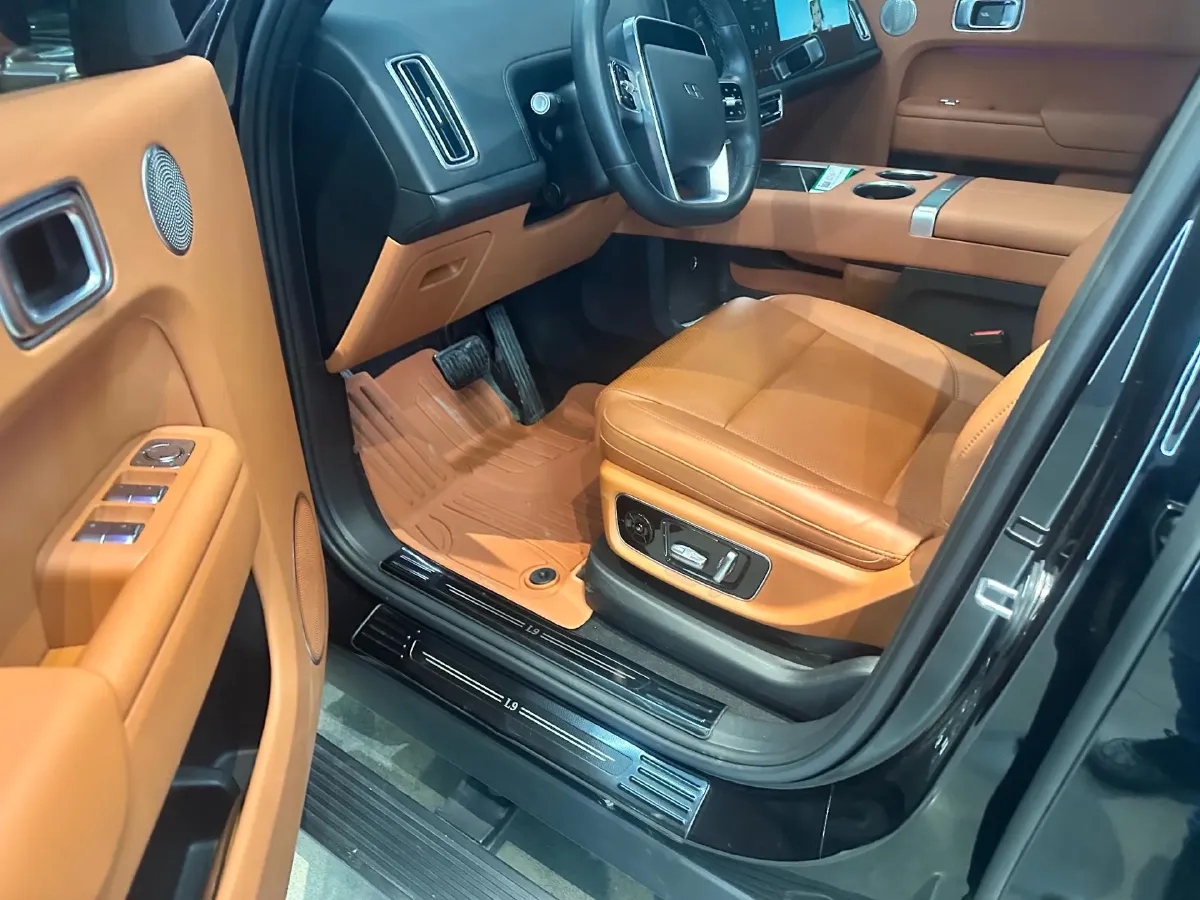 2024 Li L9 Range Extended 154HP REEV 52.3KWH,autocango,china used car exporter,china ev exporter,chinese used car exporter,chinese used ev exporter