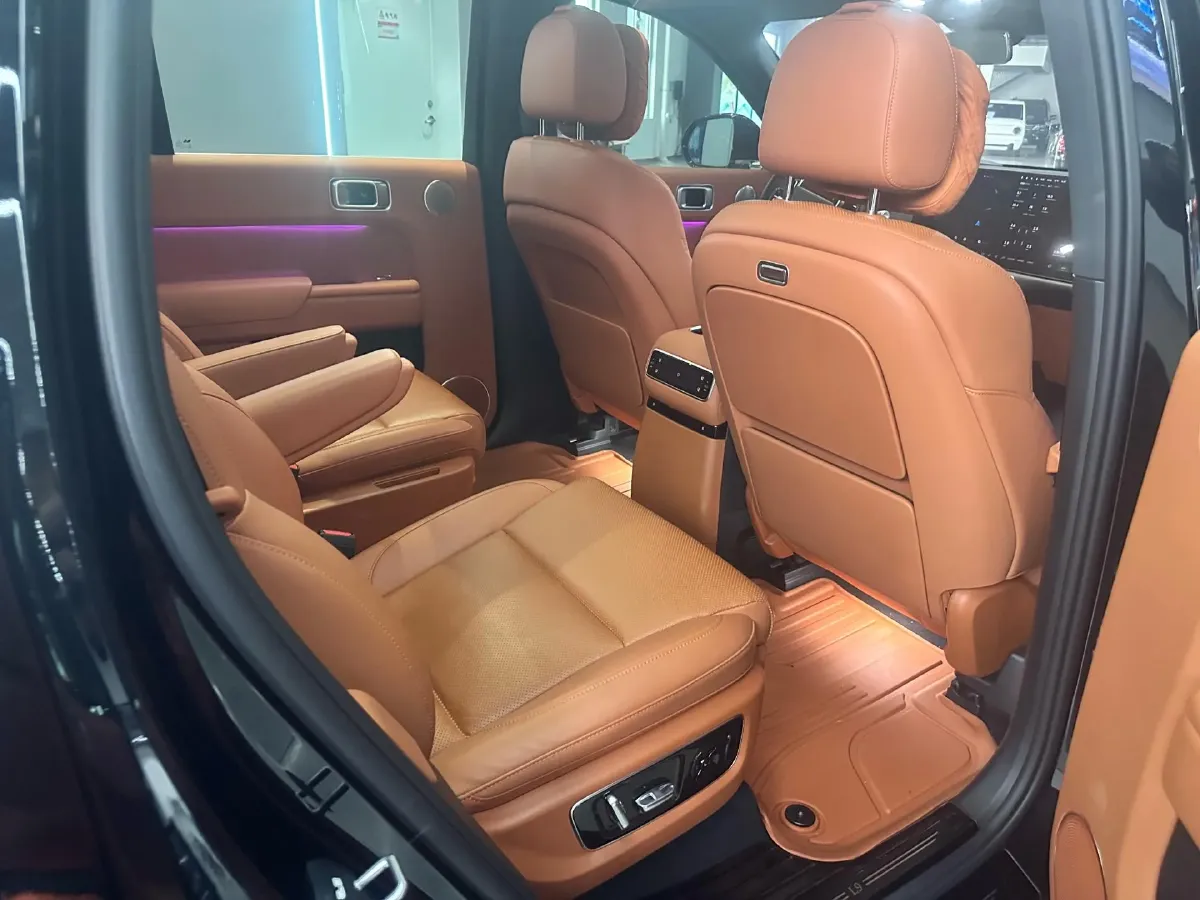 2024 Li L9 Range Extended 154HP REEV 52.3KWH,autocango,china used car exporter,china ev exporter,chinese used car exporter,chinese used ev exporter