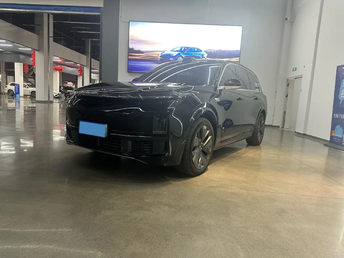 2024 Li L9 Range Extended 154HP REEV 52.3KWH,autocango,china used car exporter,china ev exporter,chinese used car exporter,chinese used ev exporter