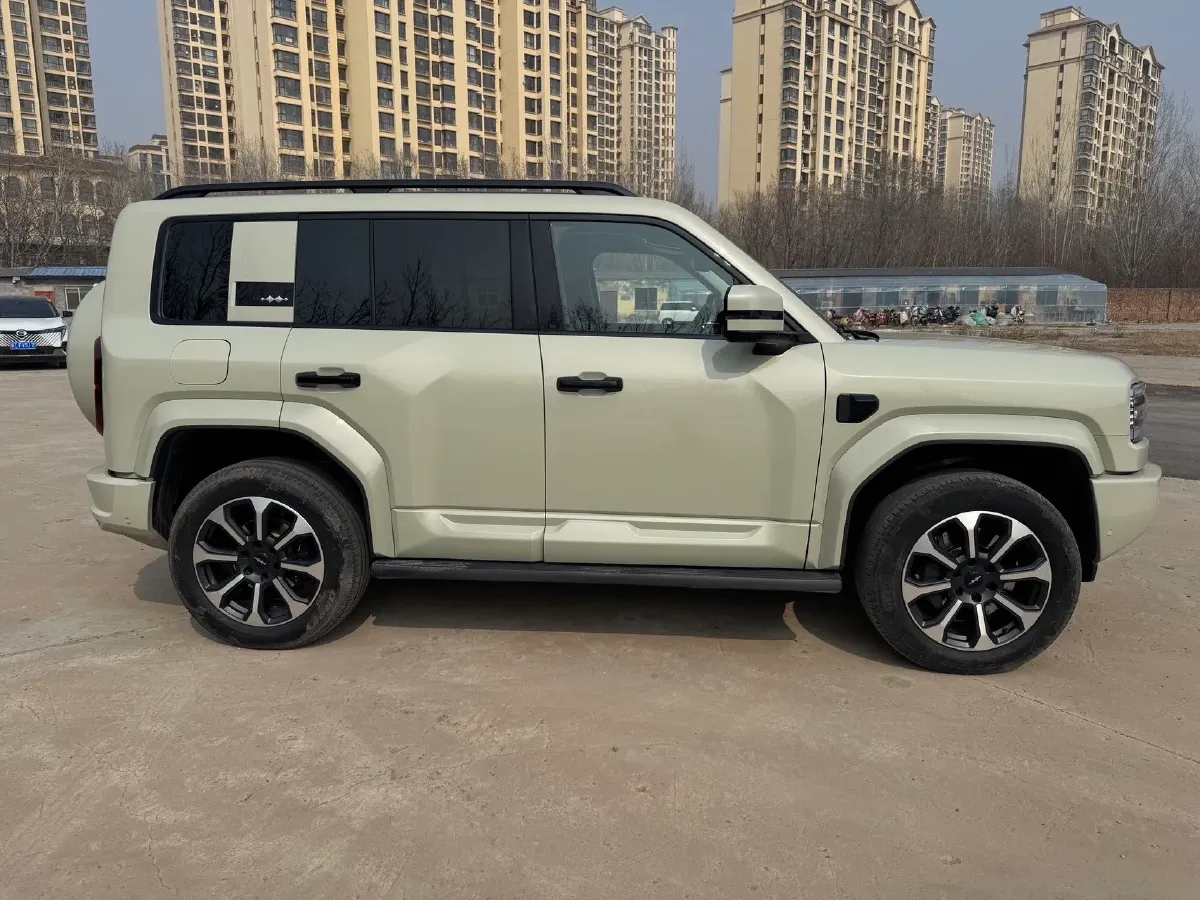 2025 FangChengBao Bao 5 1.5T 194HP L4 E-CVT PHEV 31.8KWH,autocango,china used car exporter,china ev exporter,chinese used car exporter,chinese used ev exporter