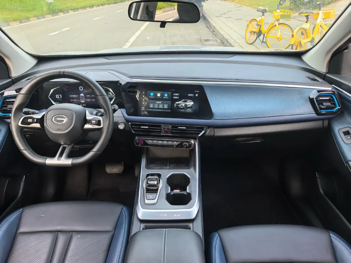 2023 GAC Trumpchi GS3 1.5T 177HP L4 7DCT,autocango,china used car exporter,china ev exporter,chinese used car exporter,chinese used ev exporter