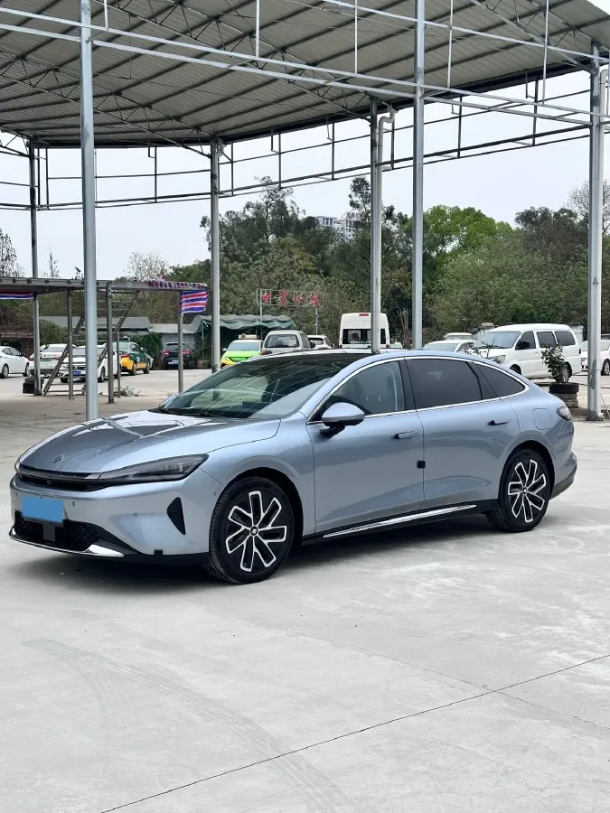 2025 BaoJun XiangJing 1.5T 143HP L4 1DHT PHEV,autocango,china used car exporter,china ev exporter,chinese used car exporter,chinese used ev exporter