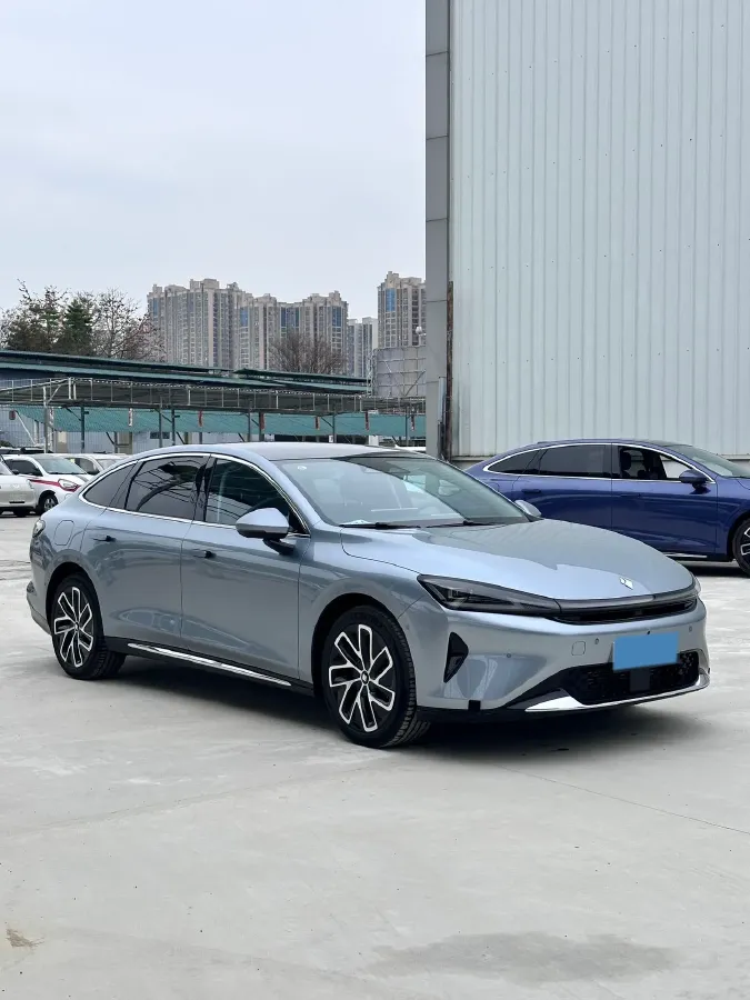 2025 BaoJun XiangJing 1.5T 143HP L4 1DHT PHEV,autocango,china used car exporter,china ev exporter,chinese used car exporter,chinese used ev exporter