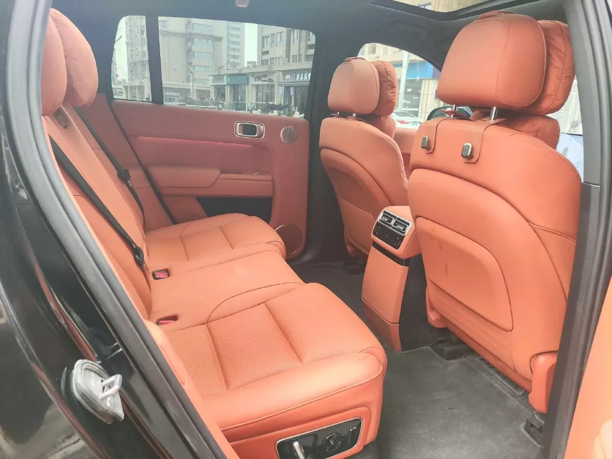 2025 Li L7 Range Extended 154HP REEV,autocango,china used car exporter,china ev exporter,chinese used car exporter,chinese used ev exporter