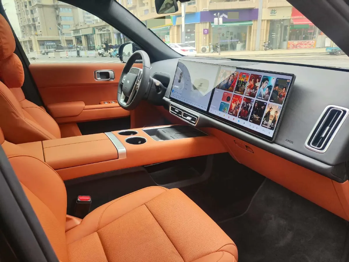 2025 Li L7 Range Extended 154HP REEV,autocango,china used car exporter,china ev exporter,chinese used car exporter,chinese used ev exporter