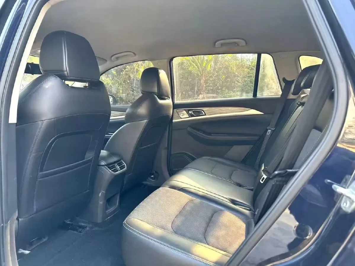 2021 Skyworth EV6 BEV 55.33KWH,autocango,china used car exporter,china ev exporter,chinese used car exporter,chinese used ev exporter