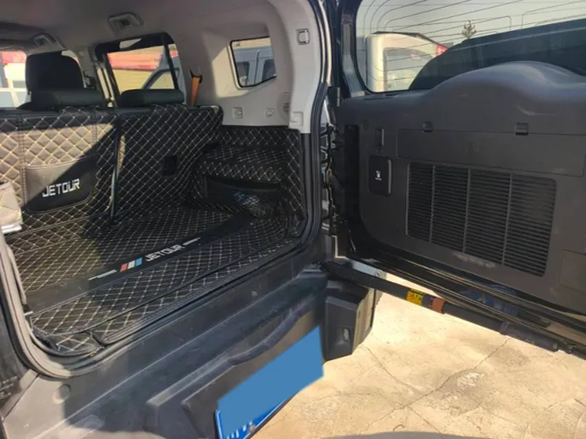 2025 Jetour Traveller 2.0T 254HP L4 7DCT,autocango,china used car exporter,china ev exporter,chinese used car exporter,chinese used ev exporter