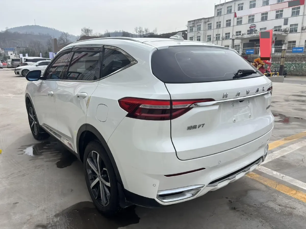 2019 Haval F7 1.5T 169HP L4 7DCT,autocango,china used car exporter,china ev exporter,chinese used car exporter,chinese used ev exporter