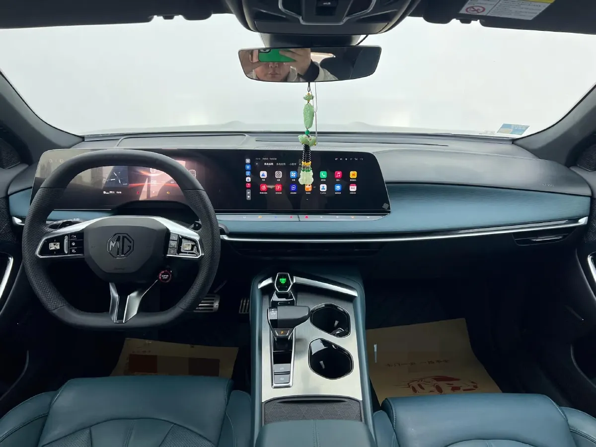 2023 MG 7 1.5T 188HP L4 7DCT,autocango,china used car exporter,china ev exporter,chinese used car exporter,chinese used ev exporter