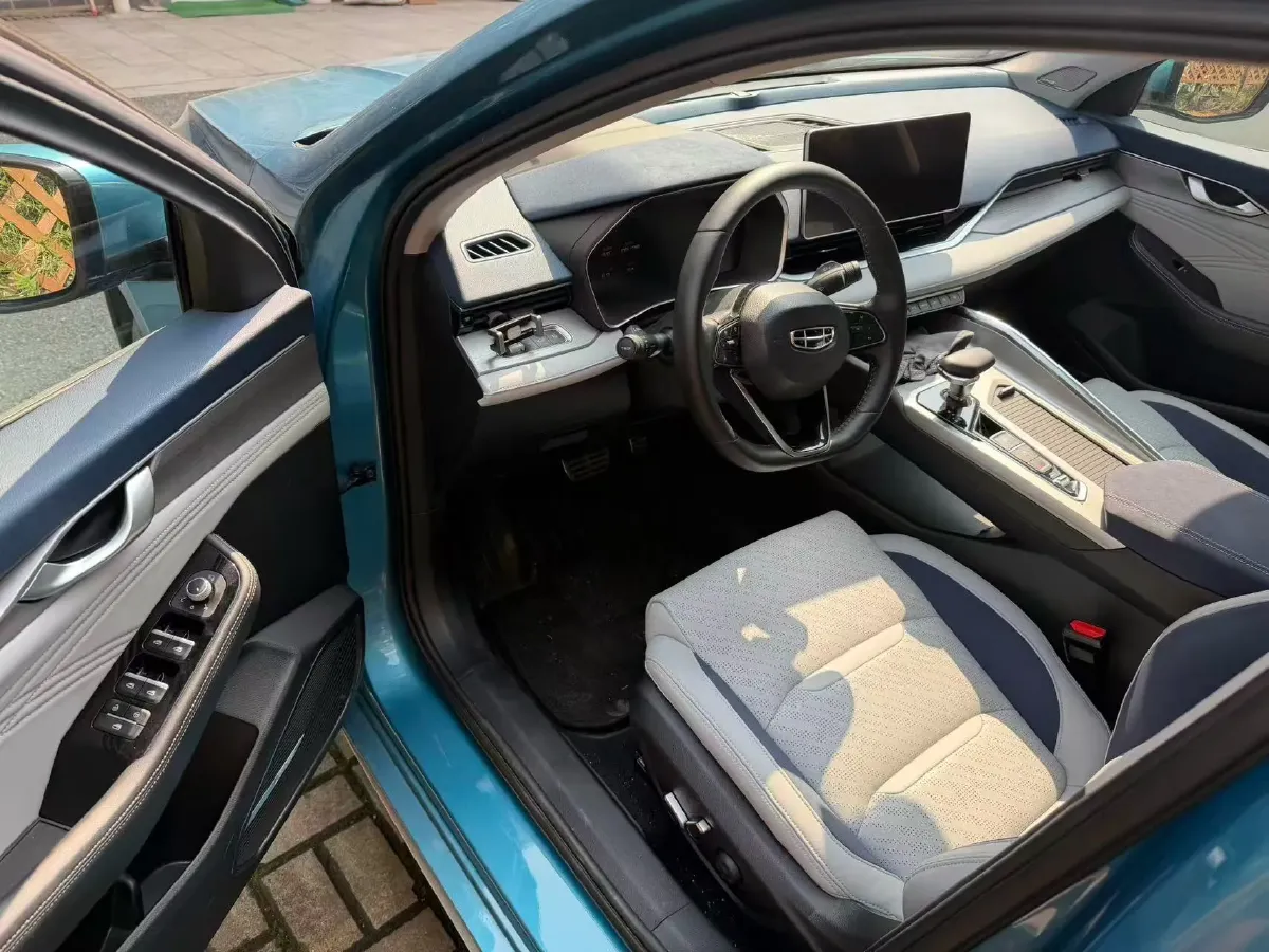 2021 Geely Preface 2.0T 190HP L4 7DCT,autocango,china used car exporter,china ev exporter,chinese used car exporter,chinese used ev exporter