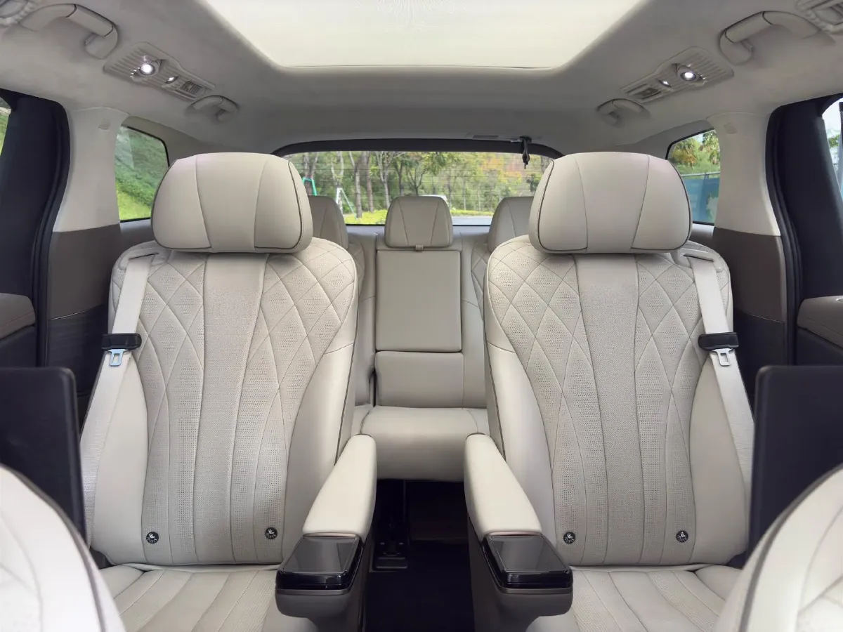 2022 Honda Odyssey 2.0L 146HP L4 E-CVT Hybrid,autocango,china used car exporter,china ev exporter,chinese used car exporter,chinese used ev exporter