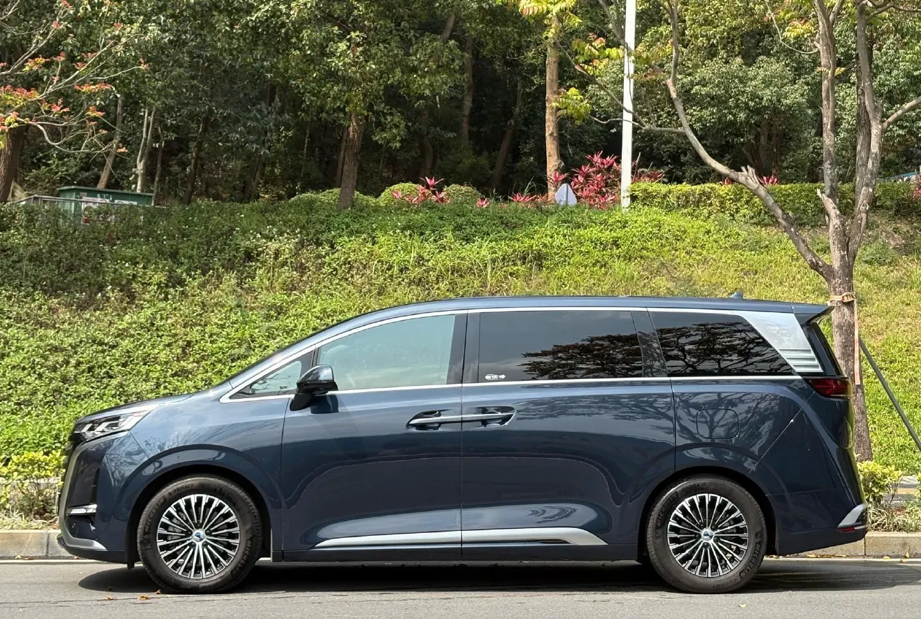 2022 Honda Odyssey 2.0L 146HP L4 E-CVT Hybrid,autocango,china used car exporter,china ev exporter,chinese used car exporter,chinese used ev exporter