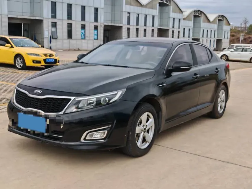 2016 Kia K5 2.0L 161HP L4 6AT,autocango,china used car exporter,china ev exporter,chinese used car exporter,chinese used ev exporter