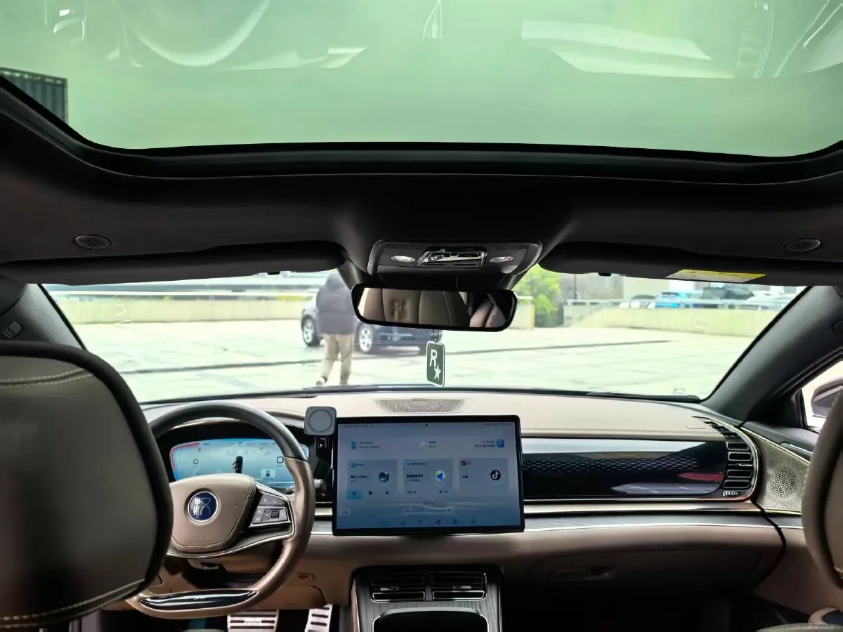 2023 BYD Han 1.5T 139HP L4 E-CVT PHEV 30.772KWH,autocango,china used car exporter,china ev exporter,chinese used car exporter,chinese used ev exporter