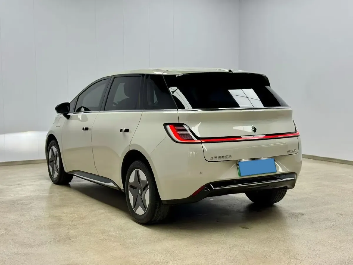 2023 BaoJun Cloud BEV 37.9KWH,autocango,china used car exporter,china ev exporter,chinese used car exporter,chinese used ev exporter