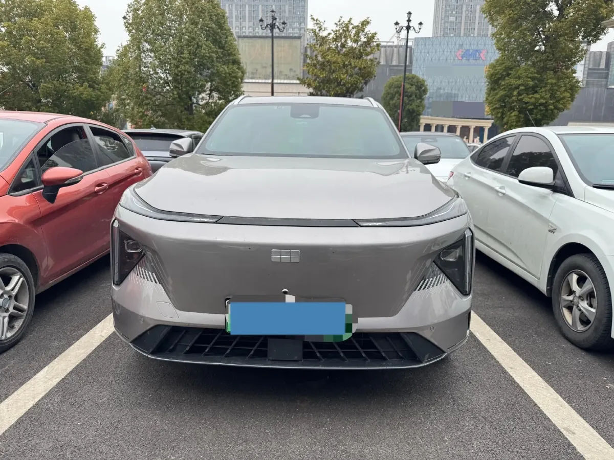 2023 Geely Galaxy L7 1.5T 163HP L4 3DHT PHEV 18.7KWH,autocango,china used car exporter,china ev exporter,chinese used car exporter,chinese used ev exporter