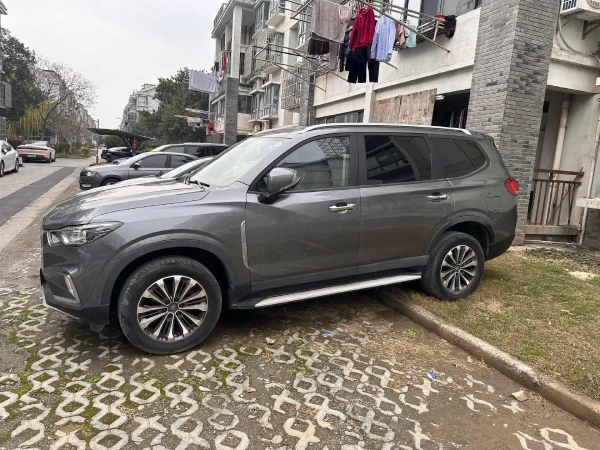 2017 MAXUS D90 2.0T 224HP L4 6AT,autocango,china used car exporter,china ev exporter,chinese used car exporter,chinese used ev exporter