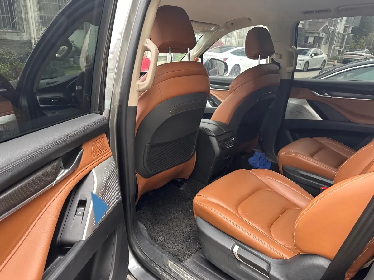 2017 MAXUS D90 2.0T 224HP L4 6AT,autocango,china used car exporter,china ev exporter,chinese used car exporter,chinese used ev exporter