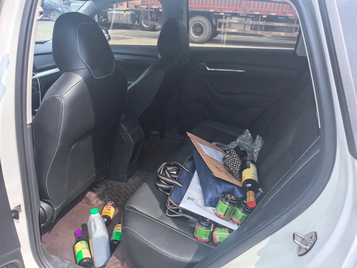 2021 Skoda Kamiq 1.5L 112HP L4 6AT,autocango,china used car exporter,china ev exporter,chinese used car exporter,chinese used ev exporter