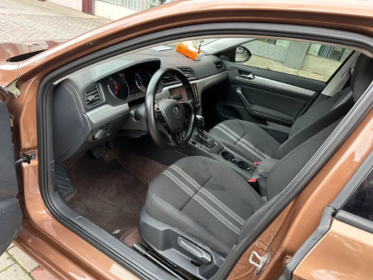 2017 Volkswagen Lamando 1.4T 131HP L4 7DCT,autocango,china used car exporter,china ev exporter,chinese used car exporter,chinese used ev exporter