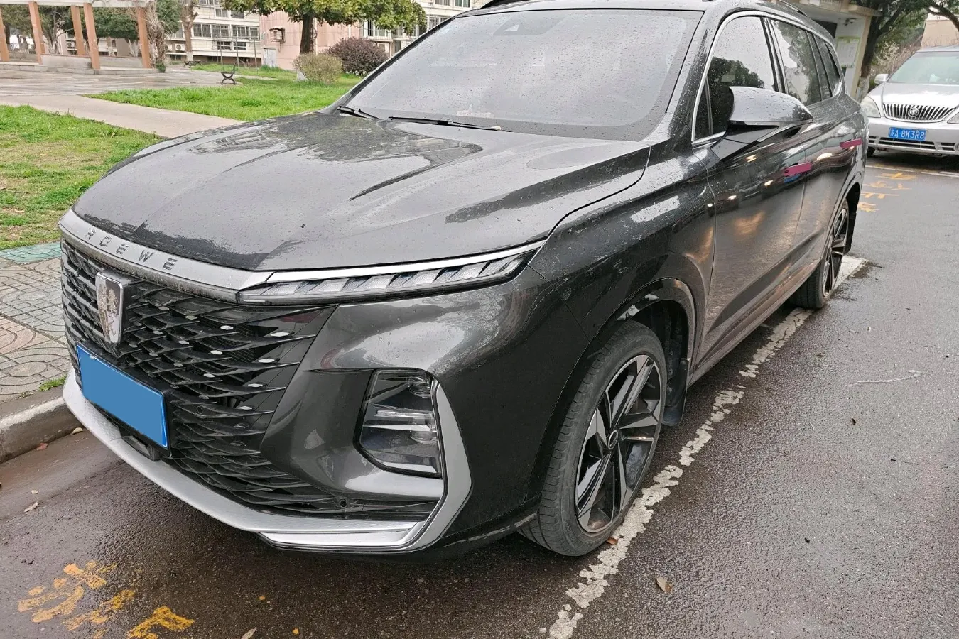 2022 Roewe RX5 MAX 1.5T 181HP L4 6AT,autocango,china used car exporter,china ev exporter,chinese used car exporter,chinese used ev exporter