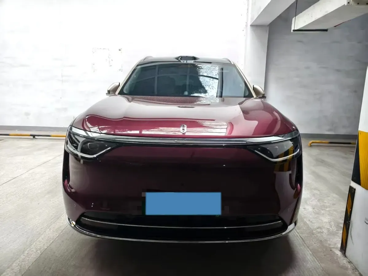 2025 AITO AITO M8 REEV 160HP REEV 53.4KWH,autocango,china used car exporter,china ev exporter,chinese used car exporter,chinese used ev exporter