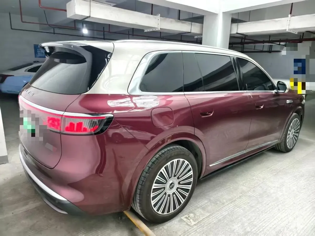 2025 AITO AITO M8 REEV 160HP REEV 53.4KWH,autocango,china used car exporter,china ev exporter,chinese used car exporter,chinese used ev exporter
