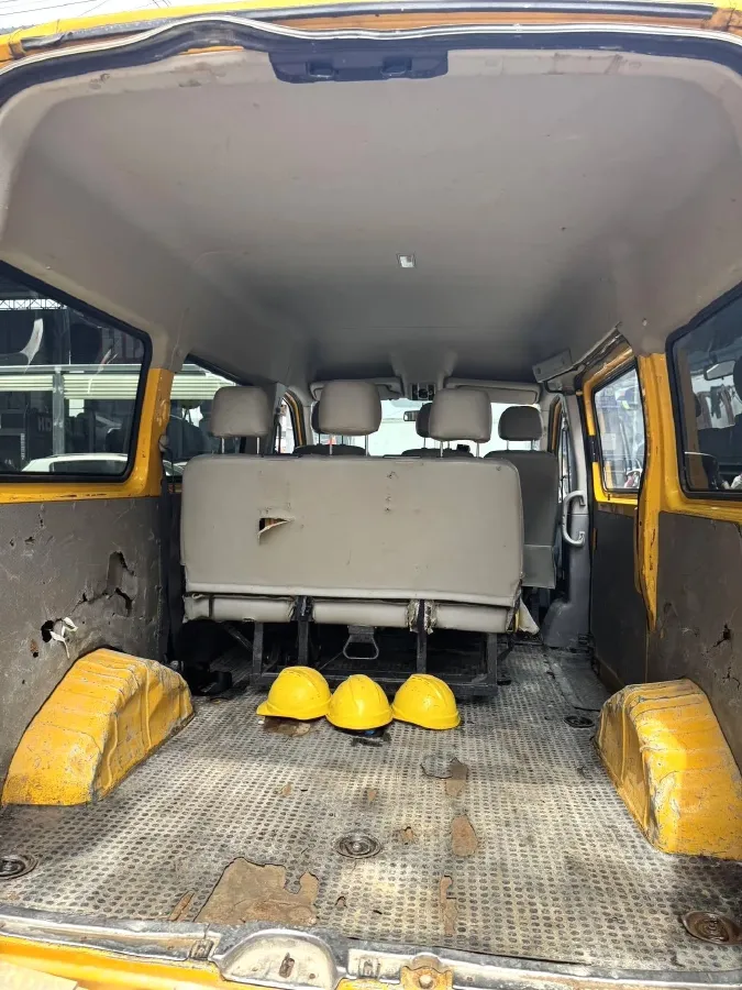 2018 MAXUS XinTu V80 2.5T 136HP L4 6MT,autocango,china used car exporter,china ev exporter,chinese used car exporter,chinese used ev exporter