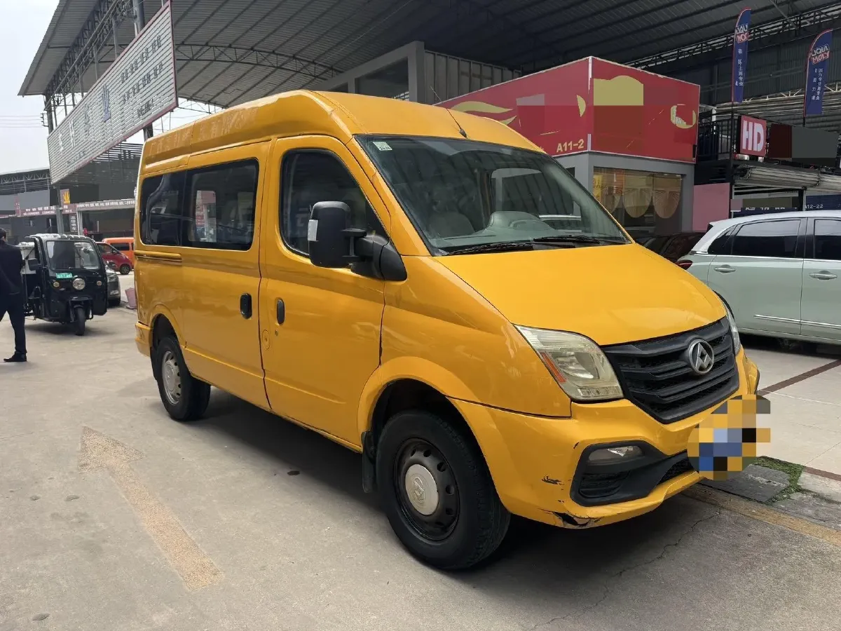 2018 MAXUS XinTu V80 2.5T 136HP L4 6MT,autocango,china used car exporter,china ev exporter,chinese used car exporter,chinese used ev exporter