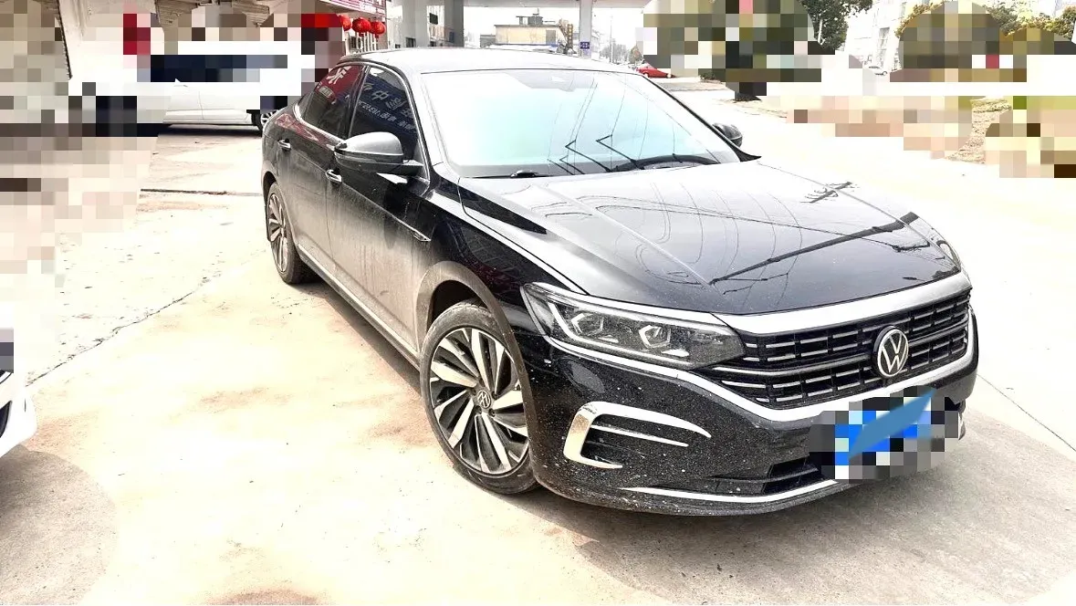 2023 Volkswagen Passat 2.0T 220HP L4 7DCT,autocango,china used car exporter,china ev exporter,chinese used car exporter,chinese used ev exporter