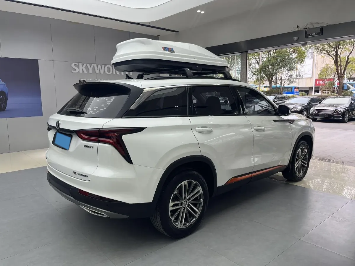 2021 ChangAn CS75 Plus 1.5T 178HP L4 6AT,autocango,china used car exporter,china ev exporter,chinese used car exporter,chinese used ev exporter