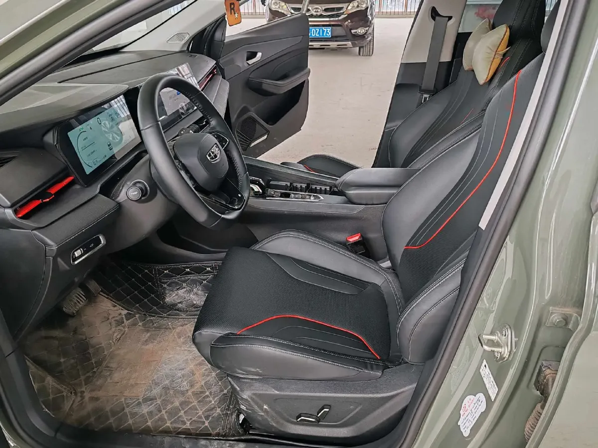 2022 Geely Binray 1.5T 181HP L4 7DCT,autocango,china used car exporter,china ev exporter,chinese used car exporter,chinese used ev exporter