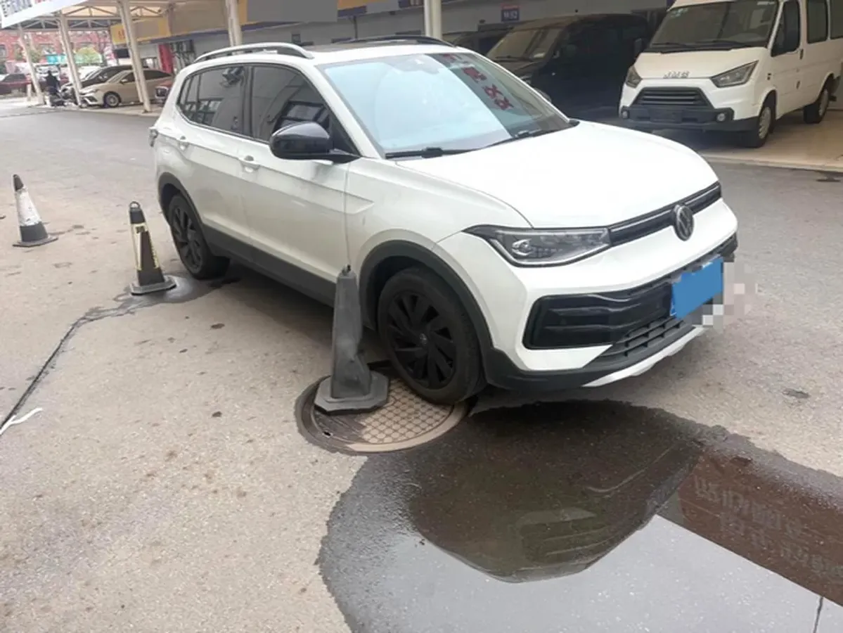 2025 Volkswagen Tharu 1.5T 160HP L4 7DCT,autocango,china used car exporter,china ev exporter,chinese used car exporter,chinese used ev exporter