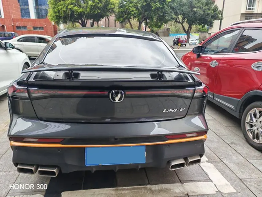 2022 ChangAn Raeton CC 1.5T 188HP L4 7DCT,autocango,china used car exporter,china ev exporter,chinese used car exporter,chinese used ev exporter