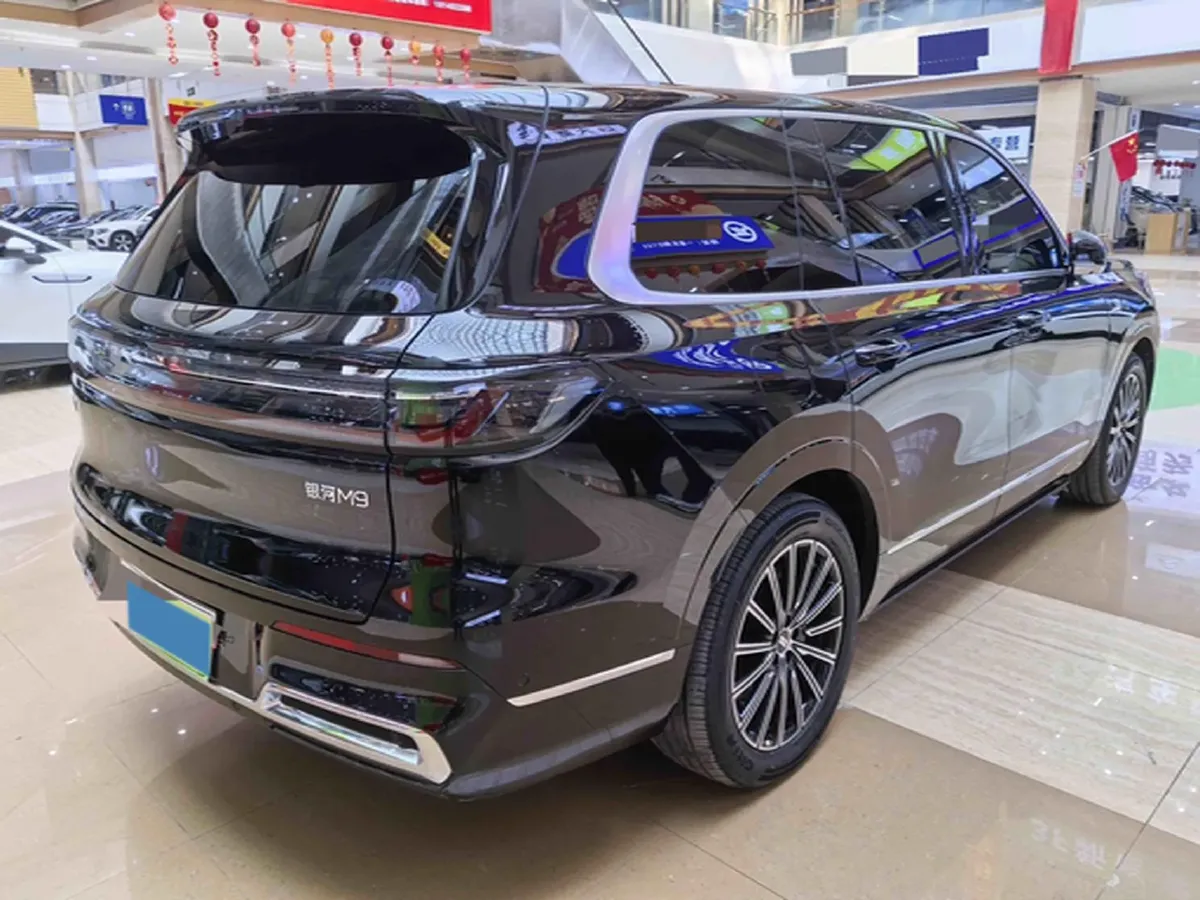 2025 Volkswagen Tiguan L 2.0T 220HP L4 7DCT,autocango,china used car exporter,china ev exporter,chinese used car exporter,chinese used ev exporter