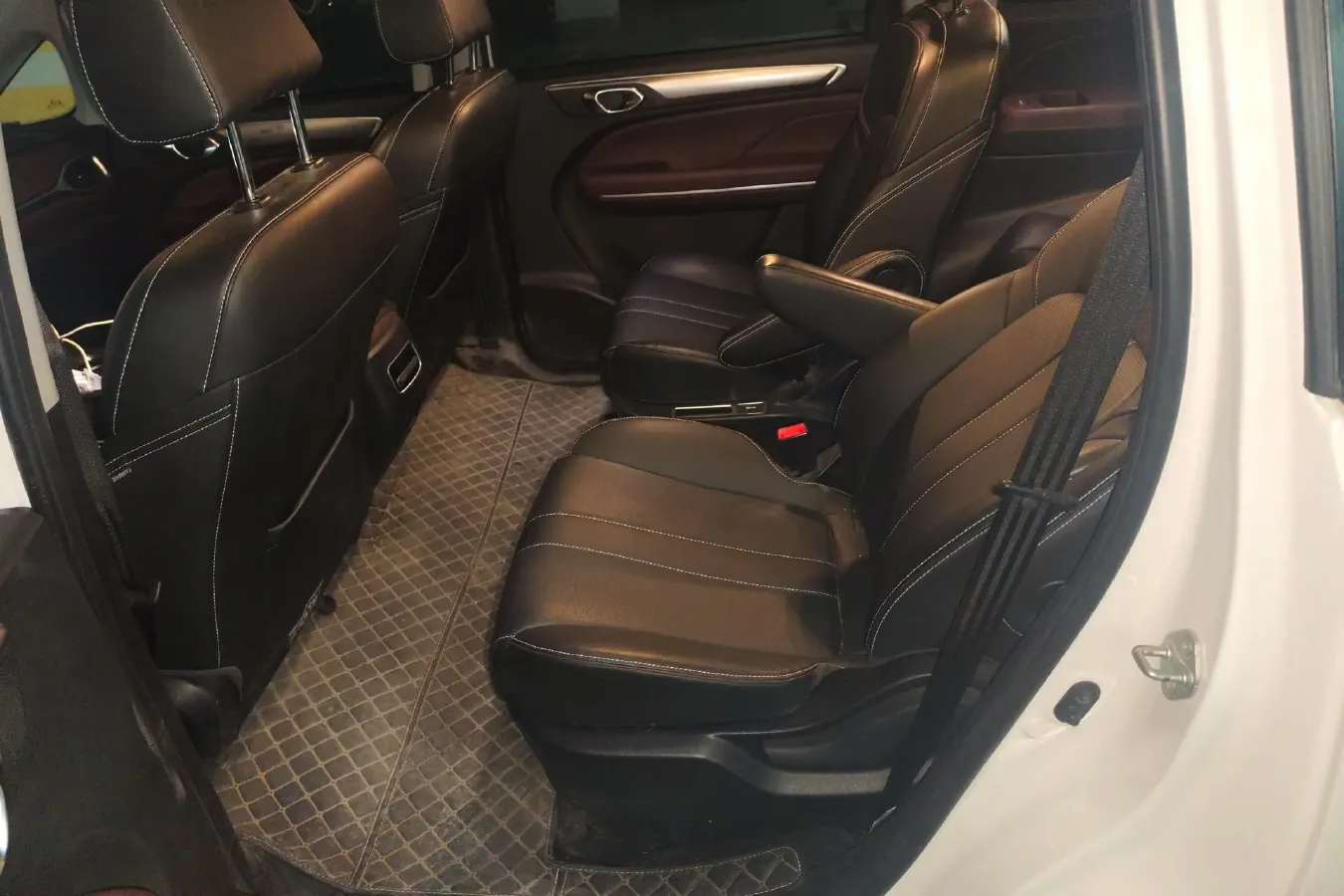 2023 GAC Trumpchi M6 1.5T 177HP L4 7DCT,autocango,china used car exporter,china ev exporter,chinese used car exporter,chinese used ev exporter