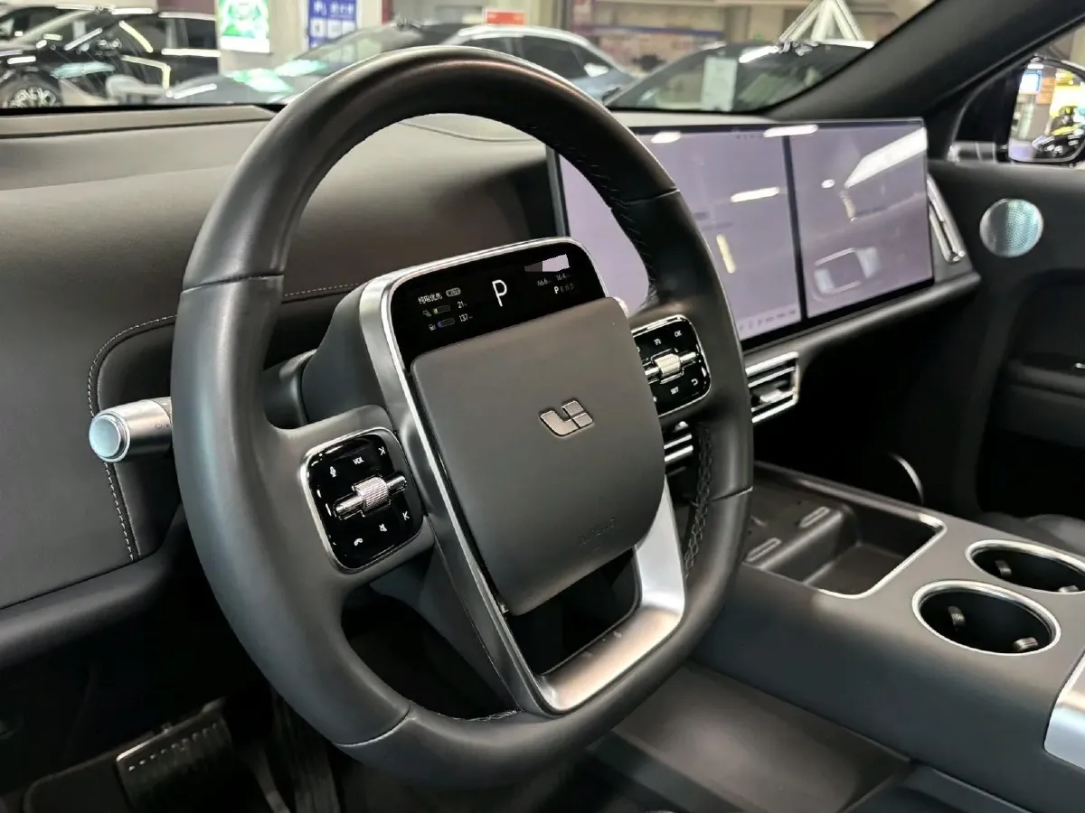 2025 Li L7 Range Extended 154HP REEV,autocango,china used car exporter,china ev exporter,chinese used car exporter,chinese used ev exporter