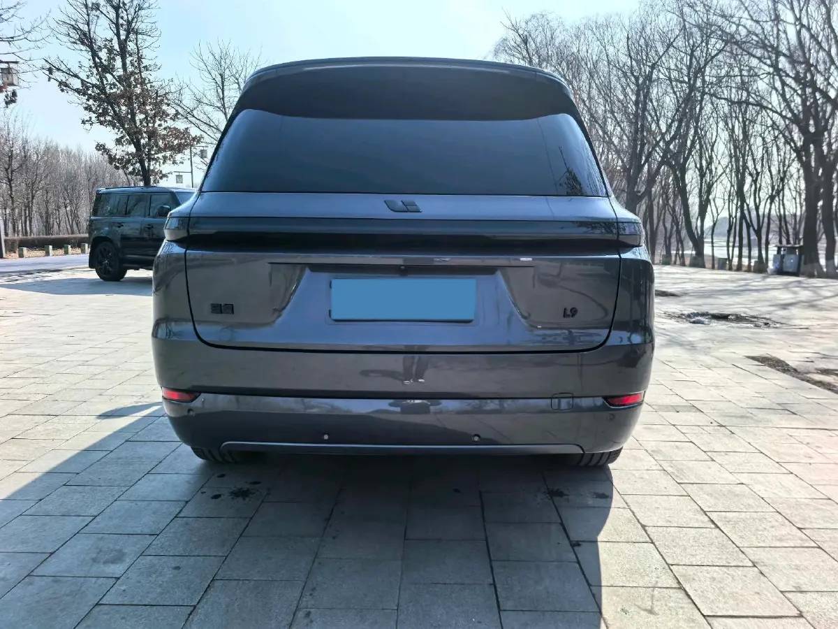 2023 Li L9 Range Extended 154HP REEV 42.6KWH,autocango,china used car exporter,china ev exporter,chinese used car exporter,chinese used ev exporter