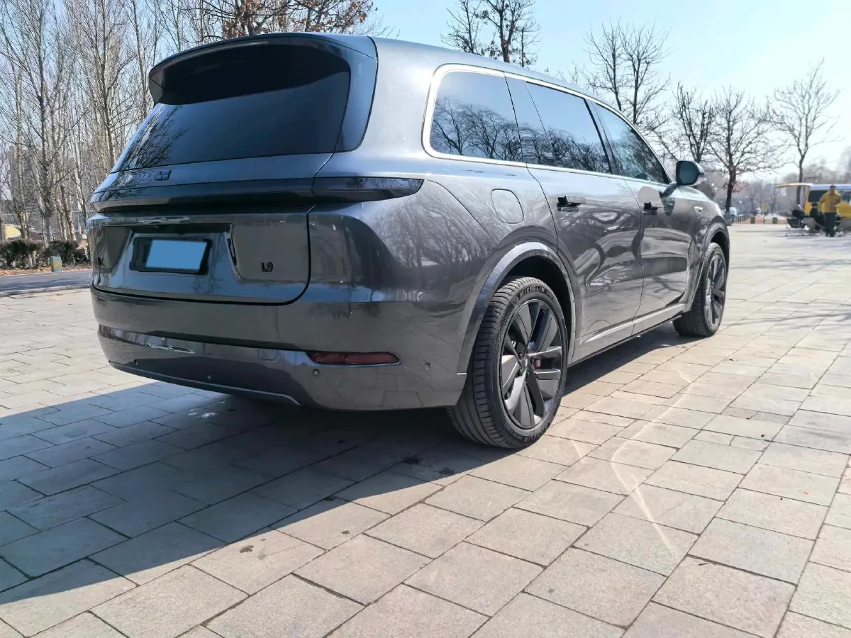 2023 Li L9 Range Extended 154HP REEV 42.6KWH,autocango,china used car exporter,china ev exporter,chinese used car exporter,chinese used ev exporter