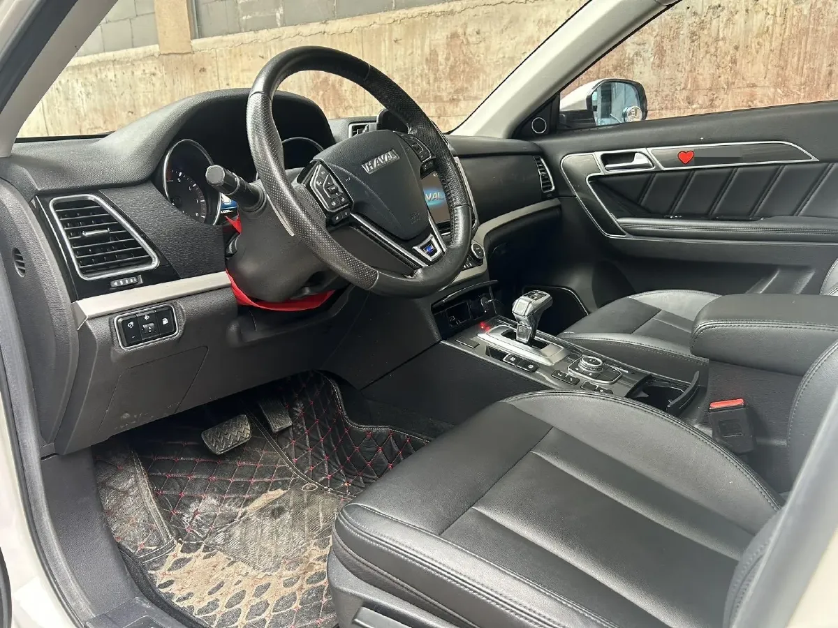 2017 Haval H6 Coupe 2.0T 197HP L4 7DCT,autocango,china used car exporter,china ev exporter,chinese used car exporter,chinese used ev exporter