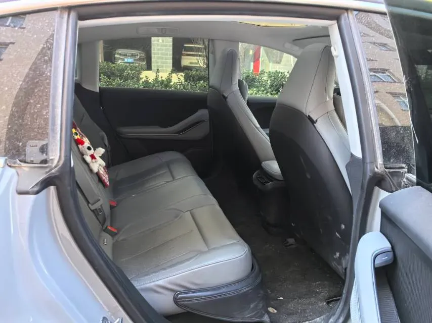 2022 JunTian HeiWuShi Youth 2.0T 203HP L4 6AT,autocango,china used car exporter,china ev exporter,chinese used car exporter,chinese used ev exporter