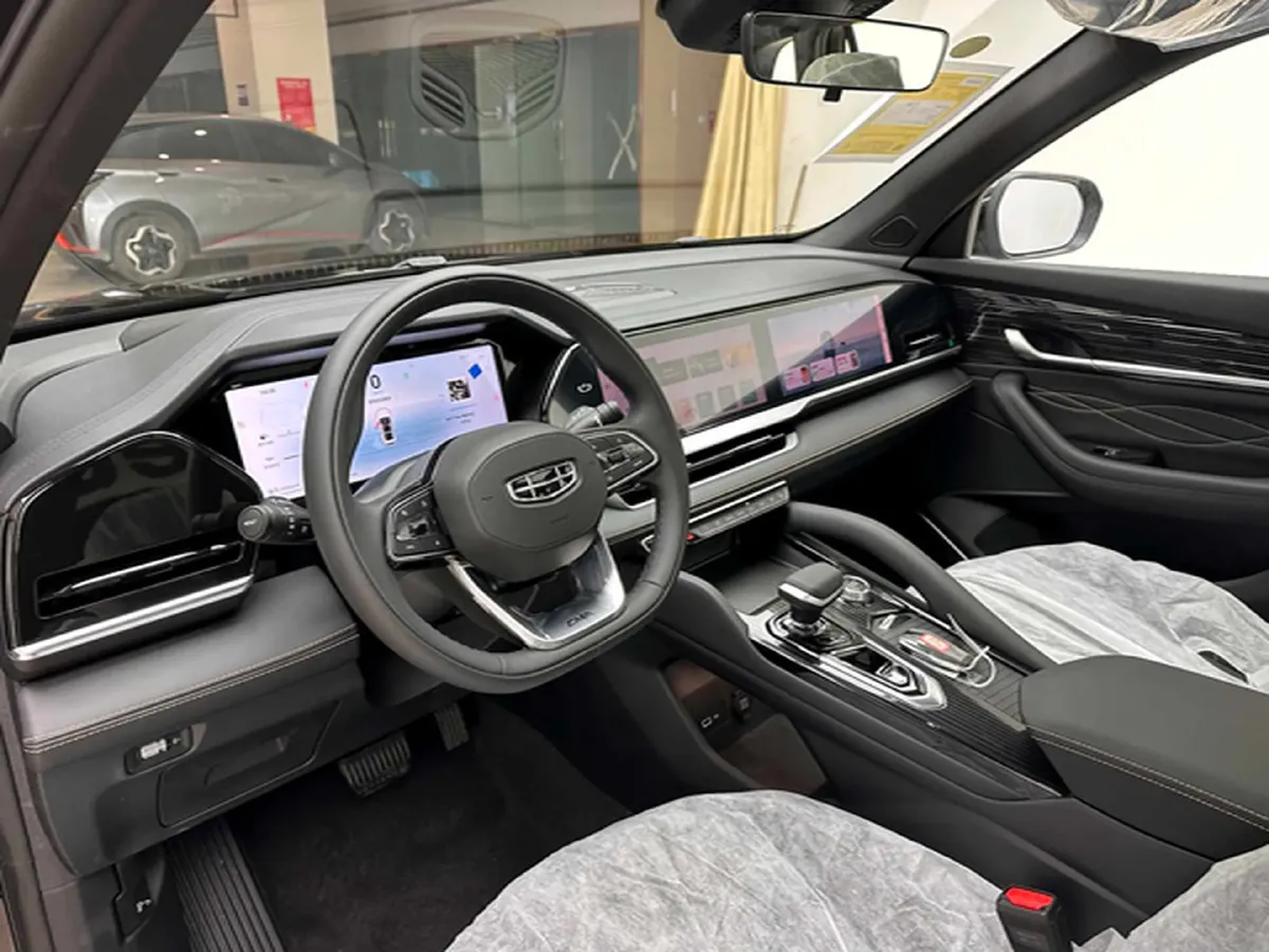 2024 Geely Monjaro 2.0T 218HP L4 7DCT,autocango,china used car exporter,china ev exporter,chinese used car exporter,chinese used ev exporter