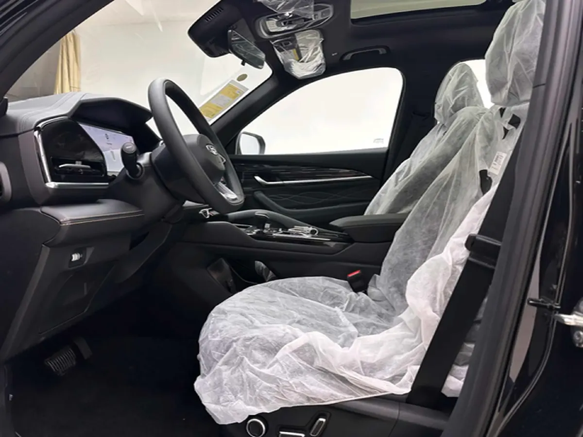 2024 Geely Monjaro 2.0T 218HP L4 7DCT,autocango,china used car exporter,china ev exporter,chinese used car exporter,chinese used ev exporter