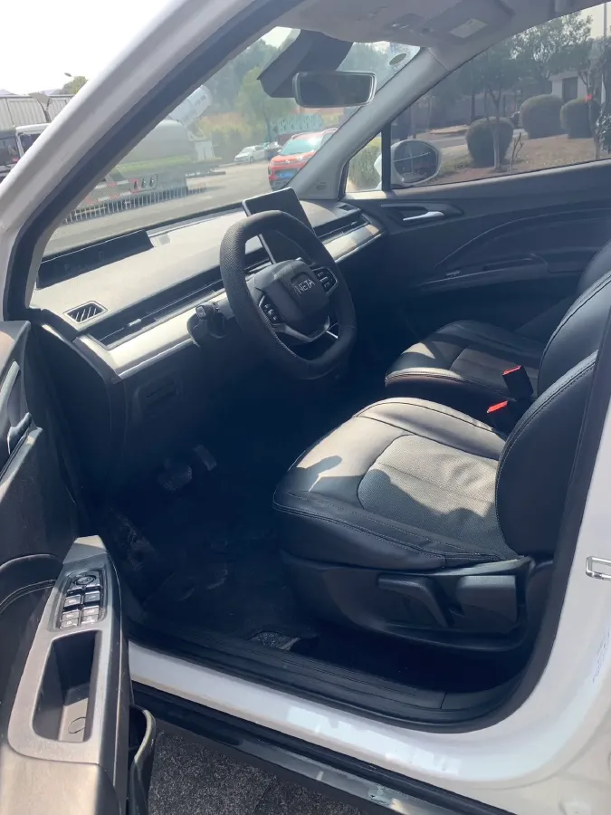 2022 MG 5 1.5L 120HP L4 CVT,autocango,china used car exporter,china ev exporter,chinese used car exporter,chinese used ev exporter