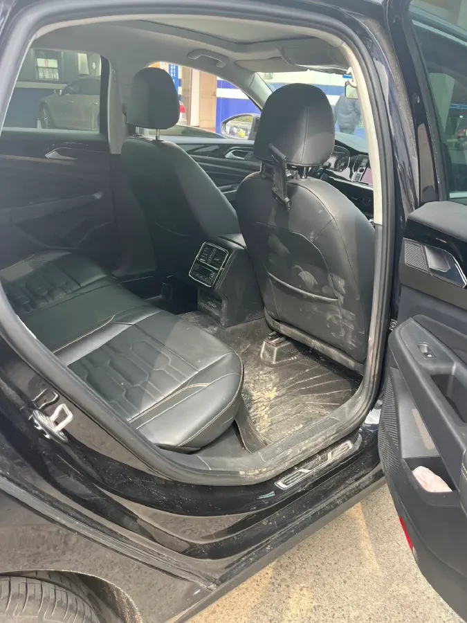 2019 Skoda Kodiak 2.0T 186HP L4 7DCT,autocango,china used car exporter,china ev exporter,chinese used car exporter,chinese used ev exporter