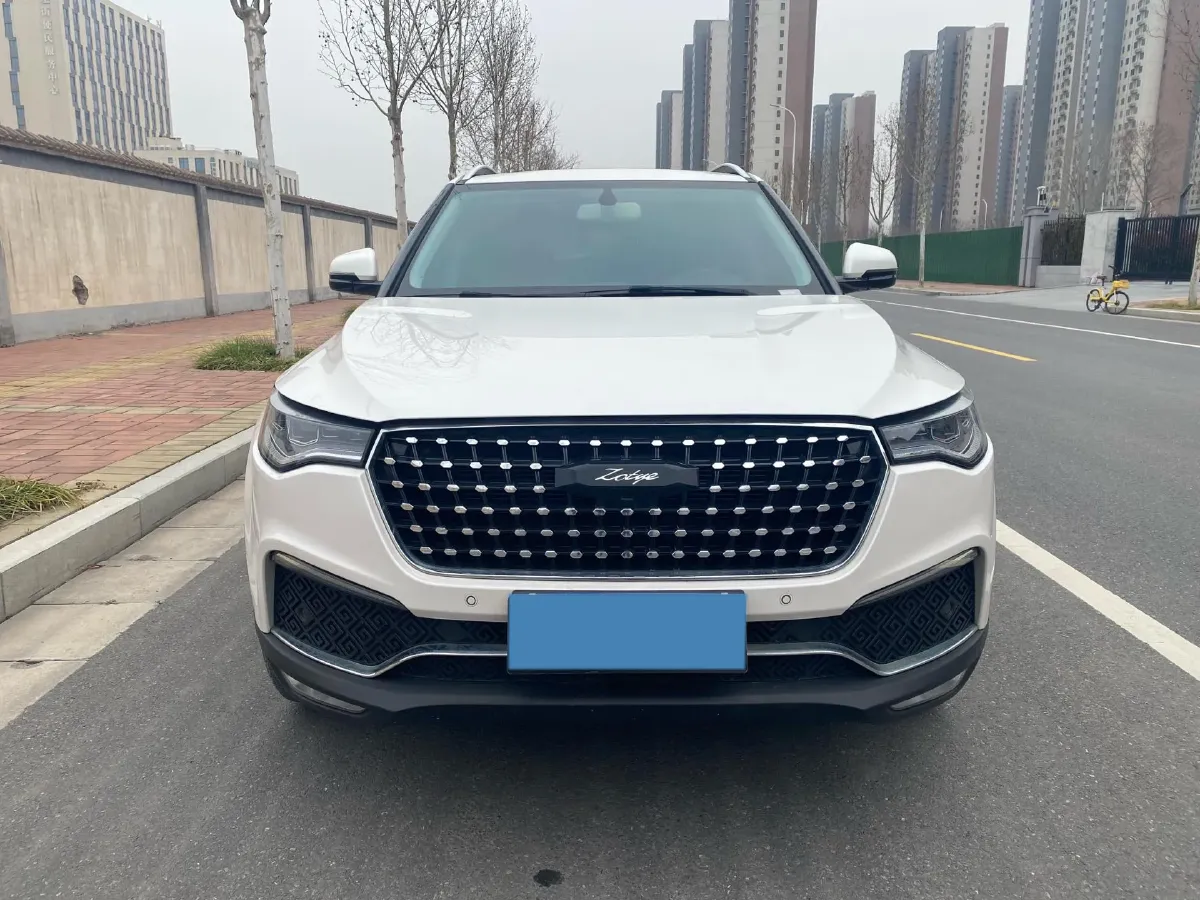 2017 Zotye T700 1.8T 177HP L4 6DCT,autocango,china used car exporter,china ev exporter,chinese used car exporter,chinese used ev exporter