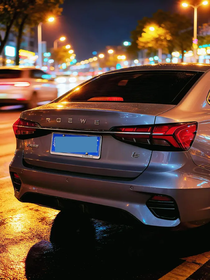 2021 Roewe i5 1.5L 120HP L4 CVT,autocango,china used car exporter,china ev exporter,chinese used car exporter,chinese used ev exporter