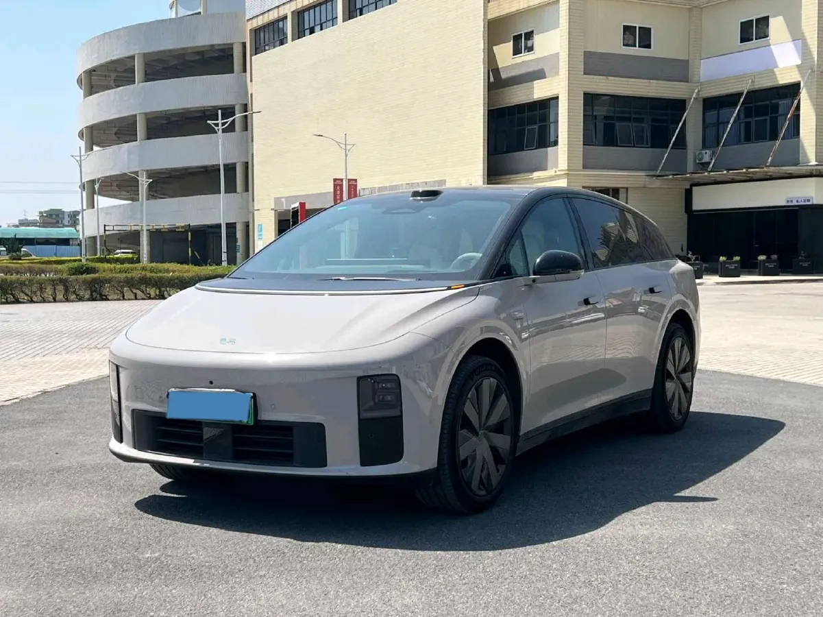 2025 Li i6 BEV,autocango,china used car exporter,china ev exporter,chinese used car exporter,chinese used ev exporter